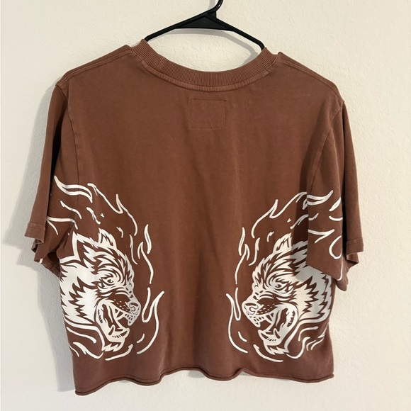 Darc Sport Wolves Club 2 Wolves Cropped Tee - Picture 5 of 9